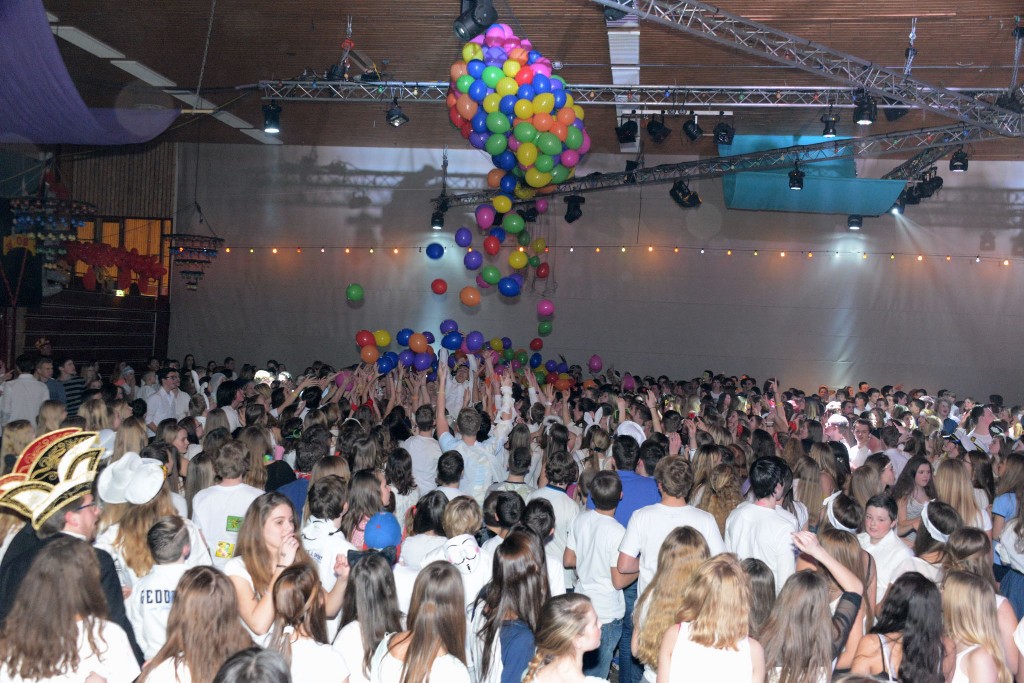 ../Images/Jeugddisco White Edition 193.jpg